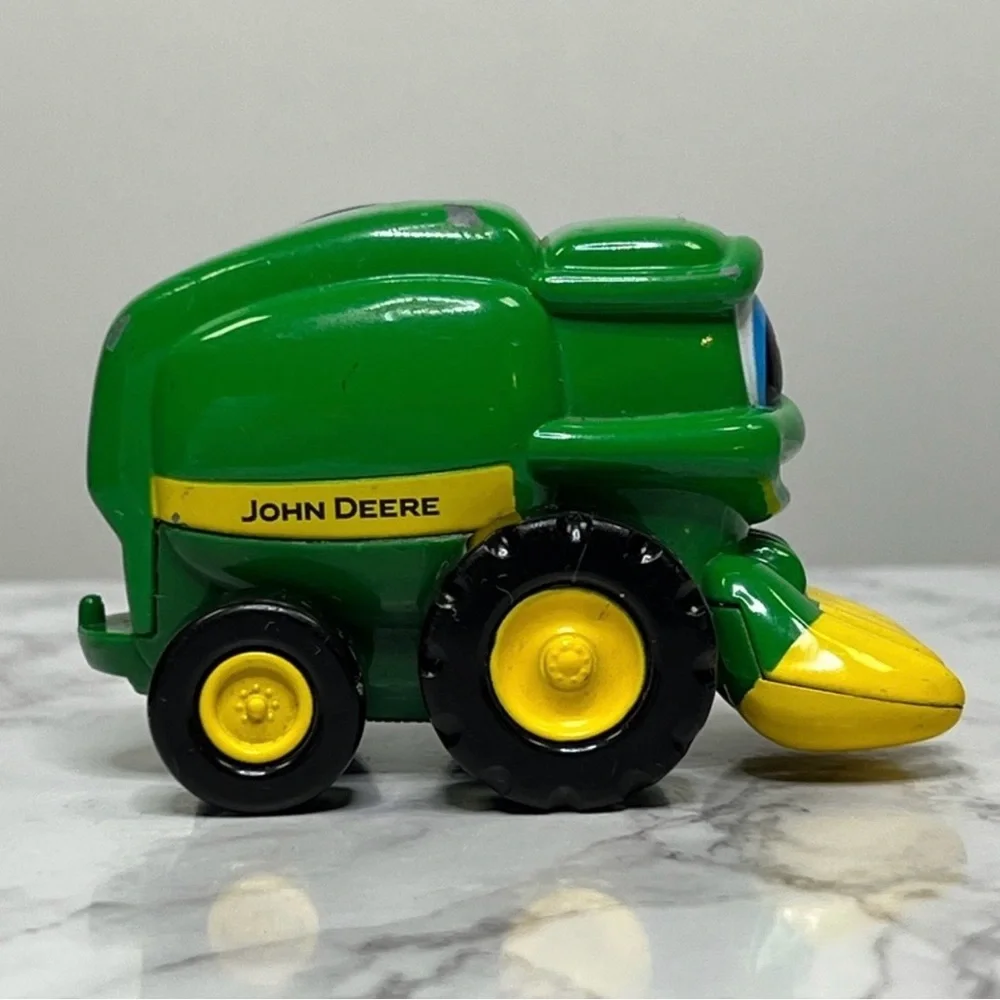 John Deere ERTL Character Truck Toy Green Cartoon Farm Vehicle Model 274 1 WY00 - Picture 3 of 11